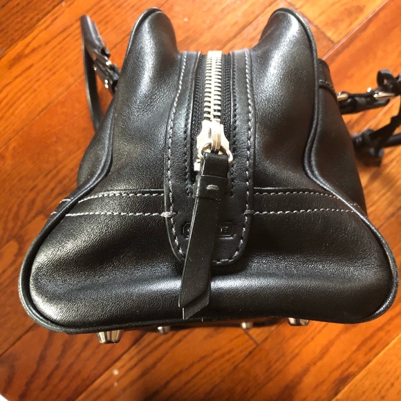 Coach leather handbag - Picture 4 of 9